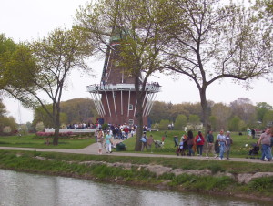 Windmill Island Gardens Attracts Tourists from Around the World